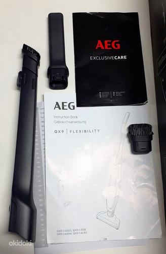 Беспроводной пылесос AEG QX9-1-ANIM 2-in-1 Power Stick (фото #2)