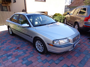 Volvo S80 2,4 125kw (3 foto / 13)