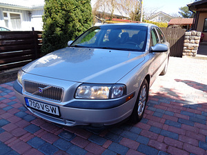 Volvo S80 2,4 125kw (4 foto / 13)