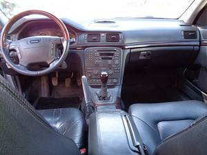Volvo S80 2,4 125kw (9 foto / 13)