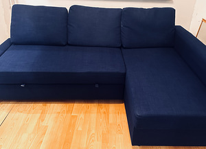 Nurgadiivan IKEA Friheten koos pesukastiga (4 foto / 10)