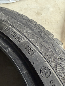 235/45 R18 Continental IceContact 3 (3 foto / 3)