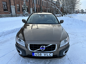 Volvo XC70 120kW 2012 (7 foto / 14)