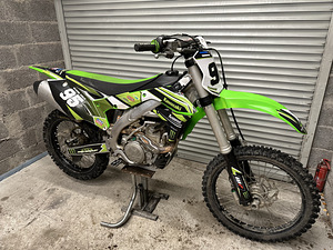 Kawasaki KX450F 2017 (5 foto / 6)