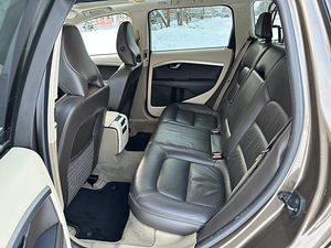 Volvo XC70 2.0 120kW 2012 (15 foto / 15)