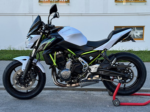 Kawasaki Z650 (5 foto / 7)