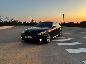 BMW 530 3.0D 160KW (2 foto / 9)