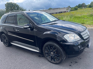 ML 350 4MATIC (2 фото из 7)