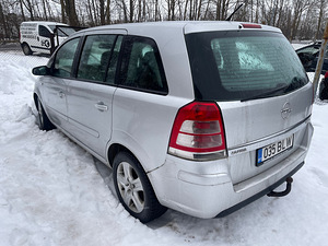 OPEL ZAFIRA 2.0 110KW AKPP DIESEL VARUOSADEKS (3 foto / 4)