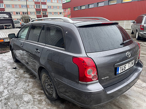 TOYOTA AVENSIS 2.2 130KW VARUOSADEKS (2 foto / 3)