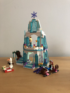 Lego Frozen Anna ja Elsa loss (2 foto / 4)