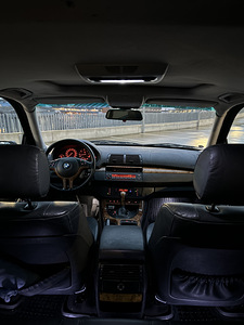 BMW X5 (3 фото из 7)