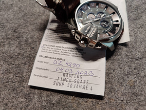 Diesel® Chronograph 'Mega Chief' Men's Watch DZ4290 (3 foto / 3)