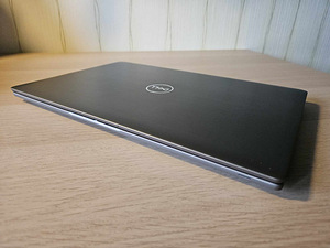 Dell Latitude 7430 Aluminium 14" i7-1265U 32RAM 512SSD Garan (4 foto / 4)