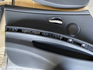 BMW E91 Riidest istmete komplekt (5 foto / 7)