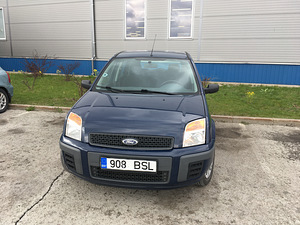 Ford Fusion 2009 (3 foto / 3)