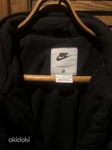 Весенне-осенняя куртка Nike (фото #3)