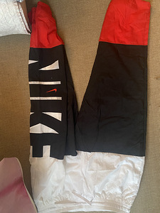 Nike spordipüksid (3 foto / 3)