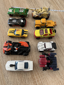 Autod (2 foto / 2)
