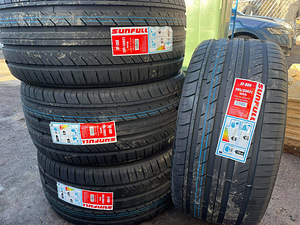 295/35/21 Sunfull SF888 Suverehvid 107Y/XL Suverehvid
