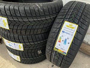 225/45/19 Imperial Snowdragon UHP 96v XL lamellrehvid (1 foto / 1)