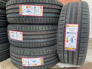 245/45/r20 Minerva F205 suverehvid (1 foto / 1)