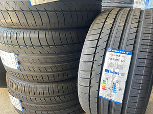265/30/R20 XL Trianlge Sportex TH201 suverehvid (1 foto / 1)