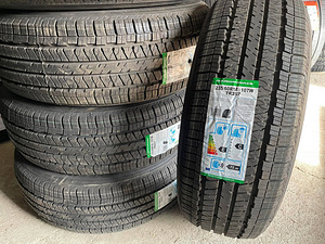 235/60/R18 Diamondback TR257 suverehvid (1 foto / 1)