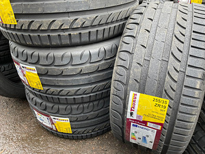 255/35/19 Taurus UHP BY MICHELIN 96Y XL (1 foto / 1)