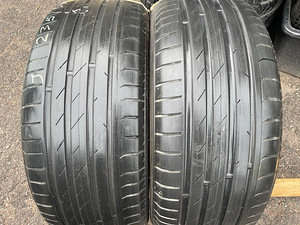 235/55/R17 Nokian Hakka Black suverehvid ~4mm (1 foto / 1)