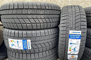 225/45/R19 Sailun ArcticEvo 96V/XL pehmed lamellrehvid (2 foto / 2)