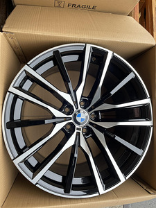20 tolli BMW replica veljed 9 ET35 + 10.5 ET40 5x120 74.1mm (1 foto / 2)