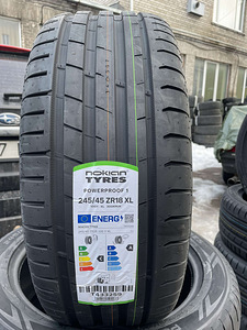 245/45/18 Nokian Powerproof1 100Y XL