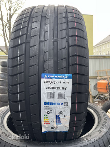 245/40/19 Triangle Effexsport TH202 98y