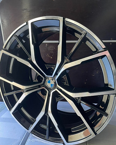 Replica (1667) 8 ET30 + 9 ET44 BMW