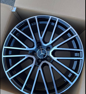 EliteWheels Mercedes Replica EW08 9 ET35 + 10 ET50 (1 foto / 1)