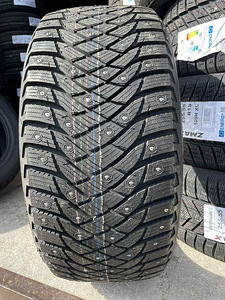 235/40/19 Goodyear UltraGrip Arctic2 96t xl (1 foto / 1)