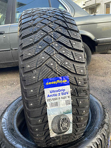 225/55/19 goodyear ultragrip arctic2 103t xl naastrehvid (1 foto / 1)
