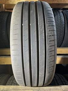 215/50/18 toyo proxes 5mm üksik (1 foto / 1)