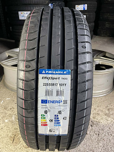 225/55R17 Triangle Effexsport TH202 101Y suverehvid (1 foto / 1)