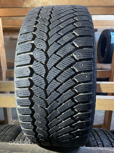 235/45R17 gislaved nord frost200 6mm naastrehv