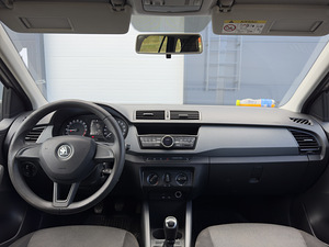 SKODA FABIA 2015a 1.4d 66kw (7 foto / 8)