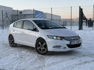 Продается Honda Insight автомат гибрид LPG (2 фото из 11)