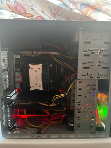 PC i5-6600k 16GB DDR4 GTX1060 6GB (1 foto / 3)