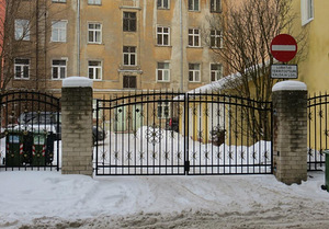 Väravad, aiaväravad, tuulelipp, mangaalid (4 foto / 10)