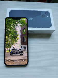 iPhone 13 128 ГБ Чёрный (3 фото из 3)