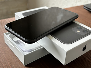 iPhone 11 64 Gb/ 97% / имеется чек (1 фото из 9)