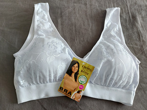 Uus valge rinnahoidja 2XL/3XL (1 foto / 2)