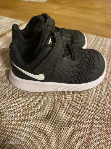 Nike кроссовки, размер 19.5 (фото #1)
