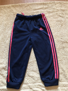 Adidas spordikostüüm tüdrukule,92/98 (2 foto / 2)